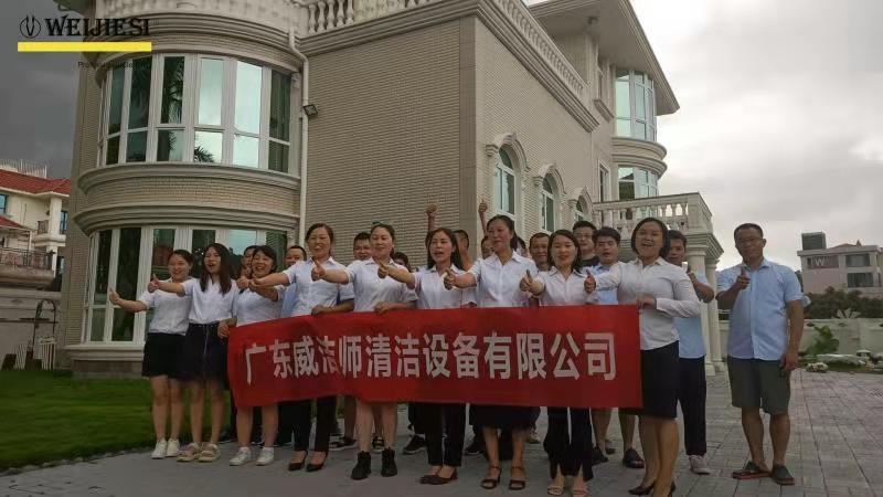 八达国际户外拓展培训.jpg